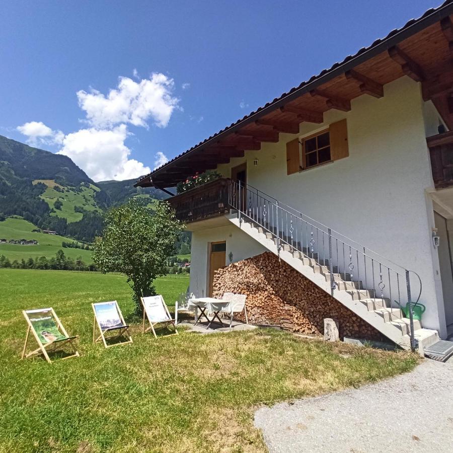 Ferienwohnung Zillertaler Alpenblick Цель-ам-Циллер Экстерьер фото